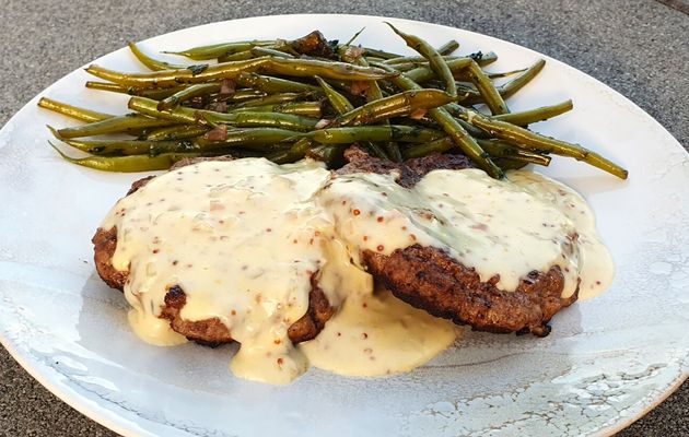 Sauce à la moutarde à l'ancienne
