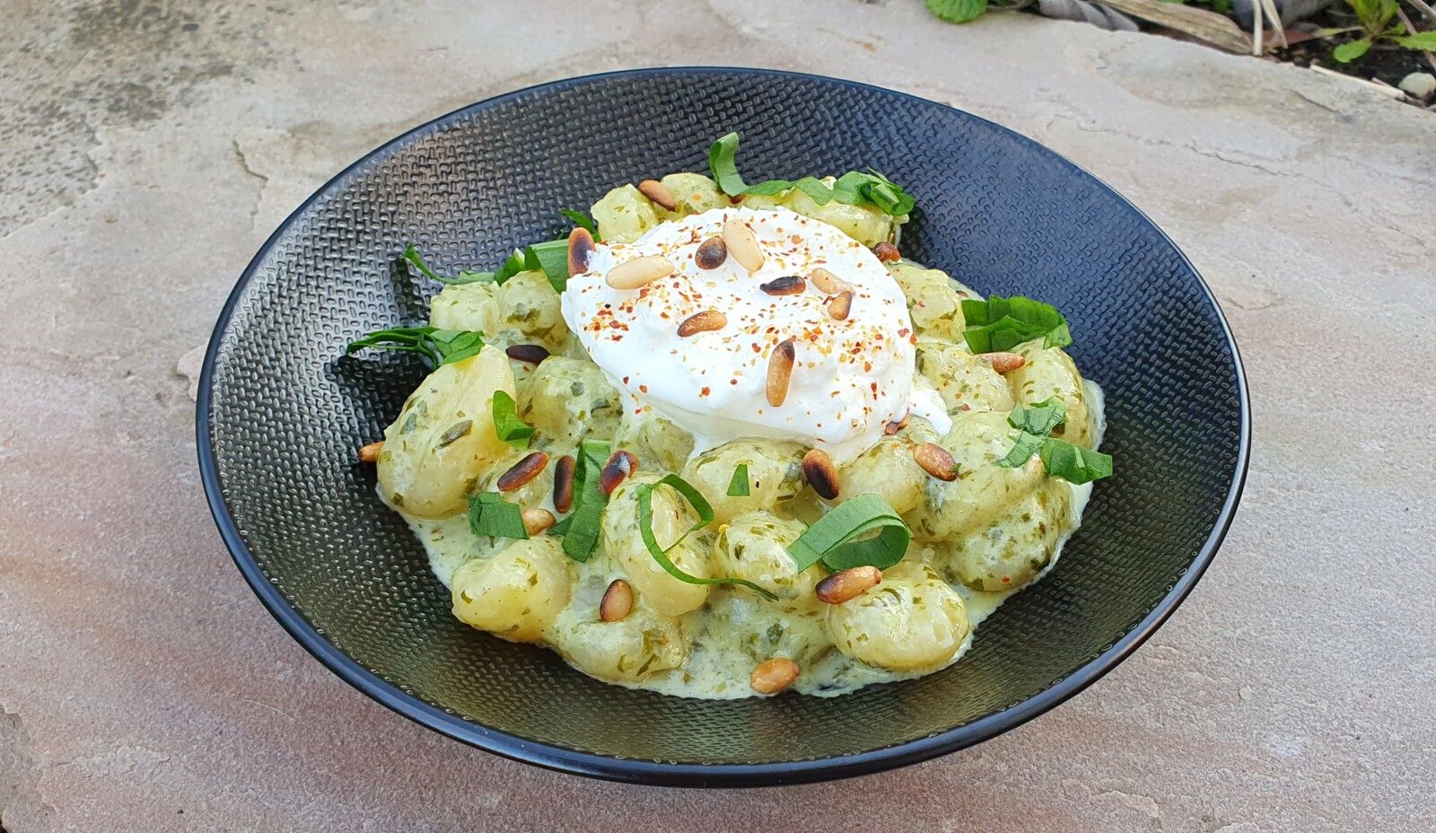 Gnocchis à la crème d'ail des ours