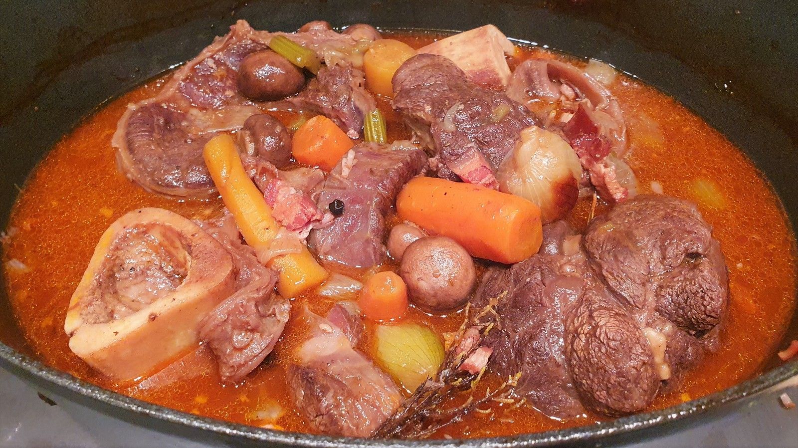 Jarrets de boeuf braisés