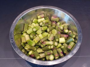 Quiche aux asperges et champignons