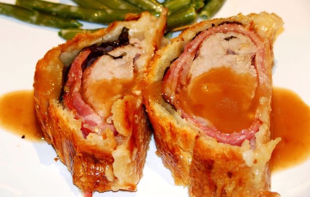 Filet mignon en croûte, sauce au porto