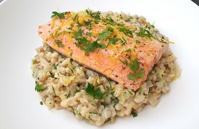 Risotto d'orge au fenouil et truite saumonée