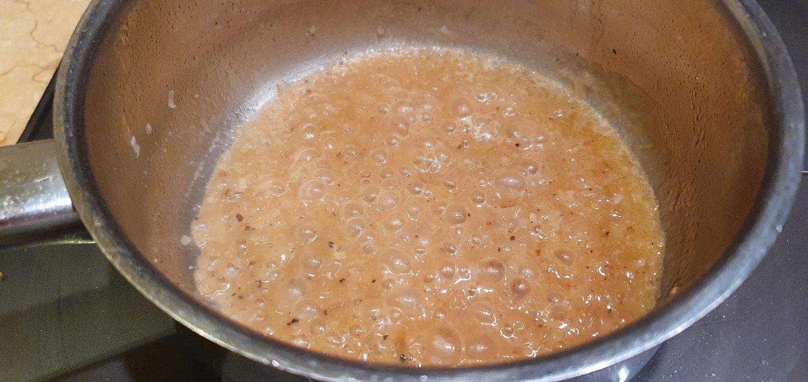 Filet de saumon sauce à l'aneth et citron