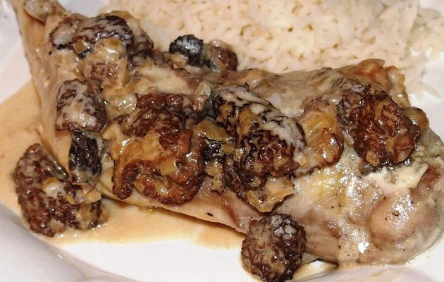 Poulet au vin jaune et morilles