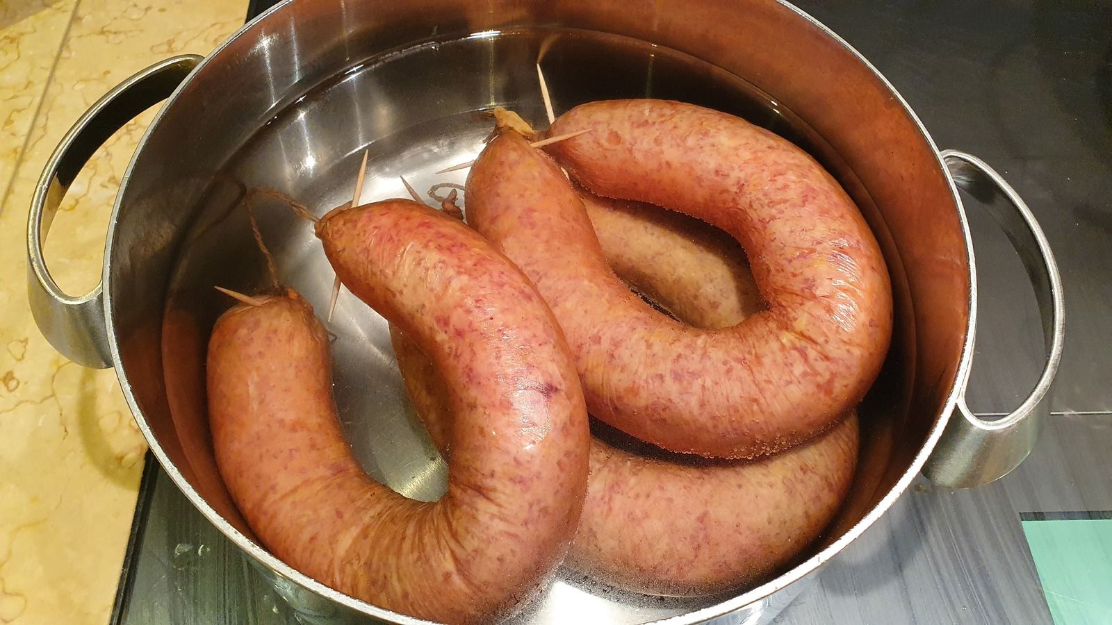 Papet vaudois pour les niolus