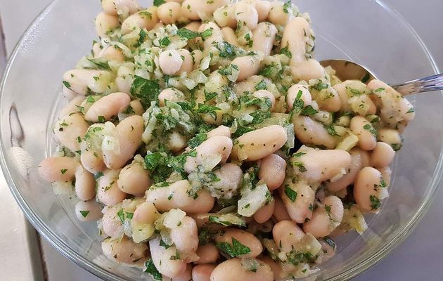 Salade de haricots blancs à la libanaise