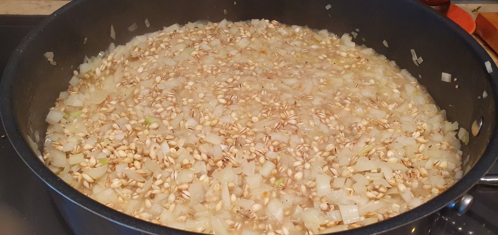 Risotto d'orge au fenouil et truite saumonée