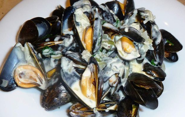 Moules sauce au roquefort